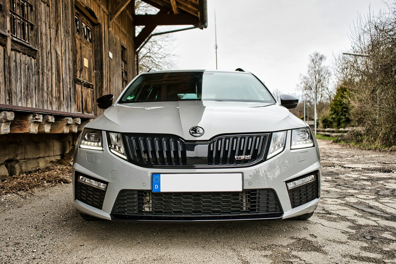 Skoda Octavia Pro: отличия от A8 и комплектации